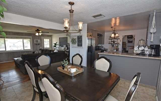 21825 Thunderbird Rd #1 - Photo 7 of 23