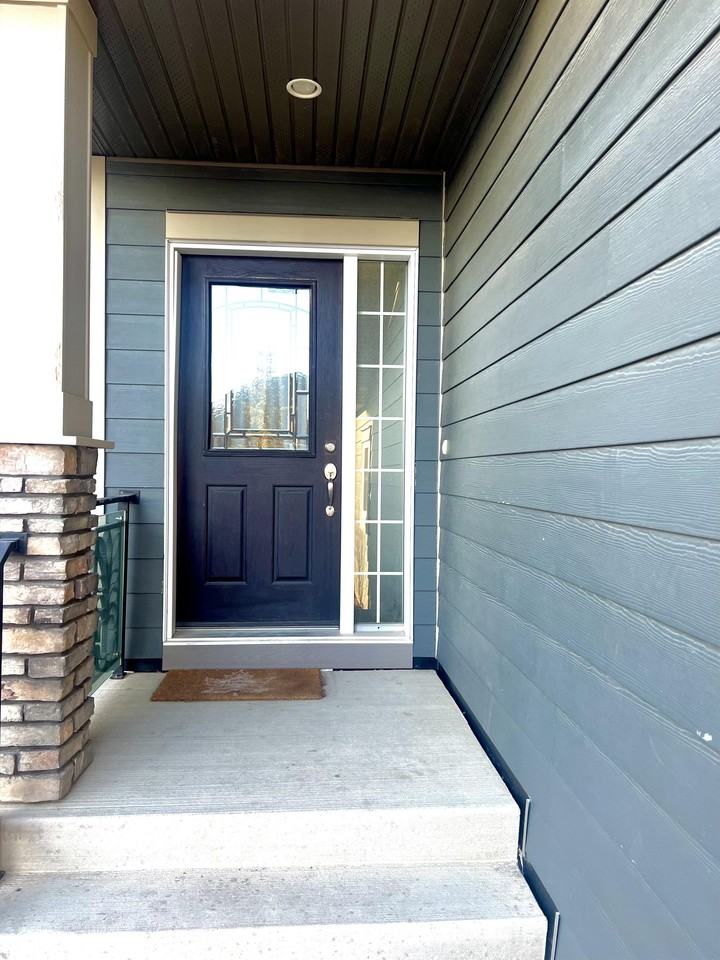 1311 Denham Cres #1 - Photo 2 of 21