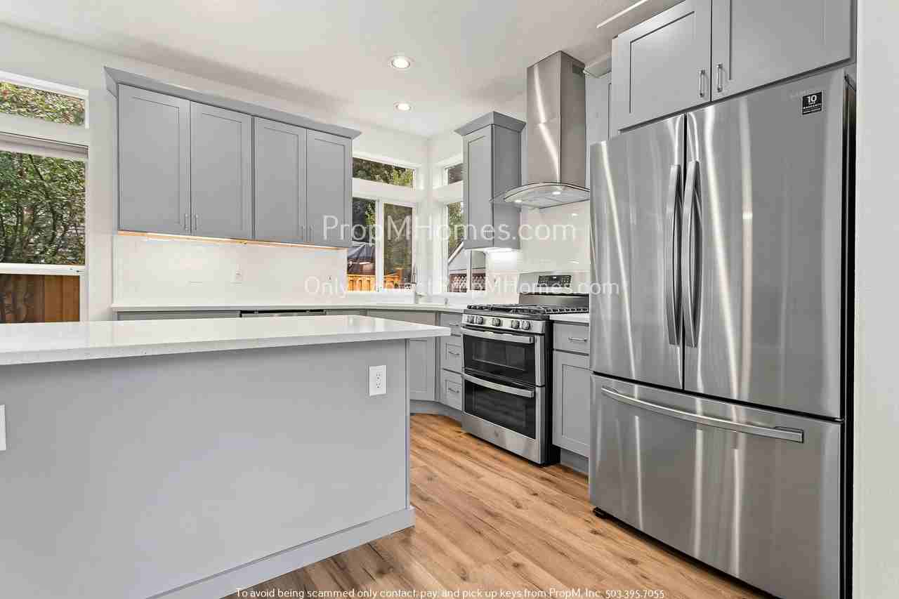 16860 Nw Paddington Dr - Photo 5 of 30