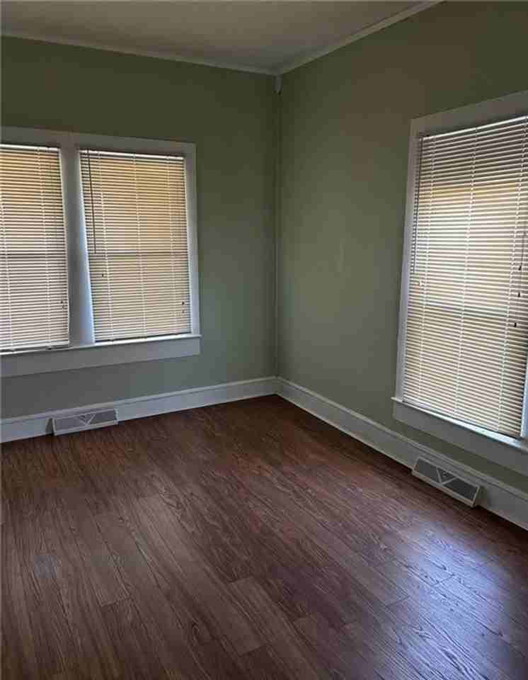 503 E Fairfield Rd - Photo 3 of 8