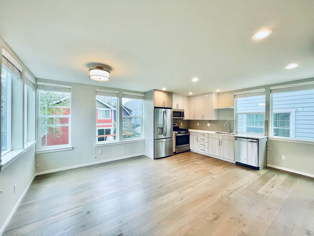 519A Martin Luther King Jr Way S - Photo 6 of 26