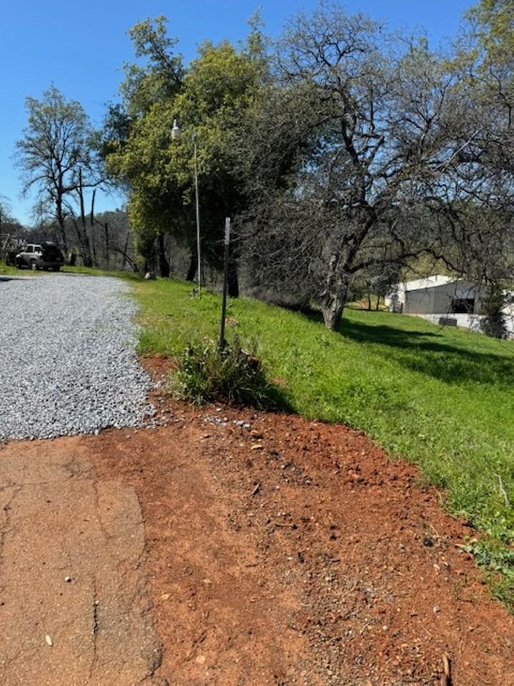 13962 Shangrila Dr - Photo 3 of 14