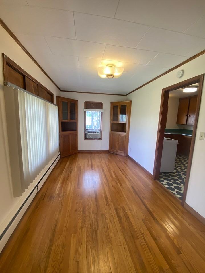 2239 Main St - Photo 3 of 18