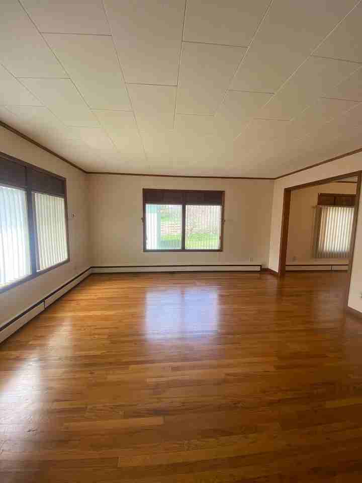 2239 Main St - Photo 7 of 18