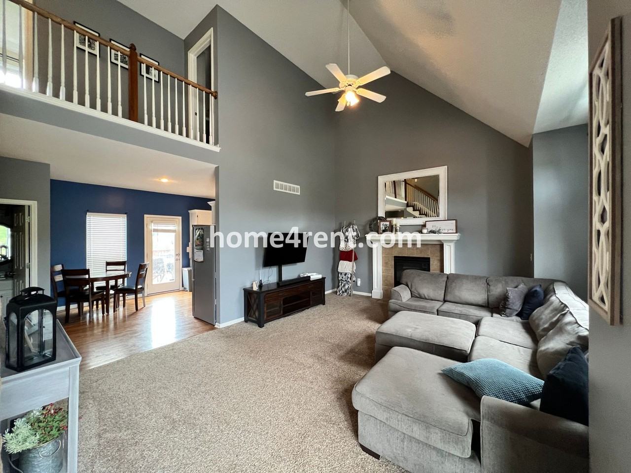 12573 S Race St - Photo 4 of 39