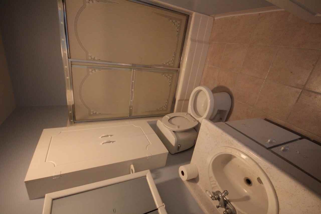 1180 S 560 W - Photo 3 of 50