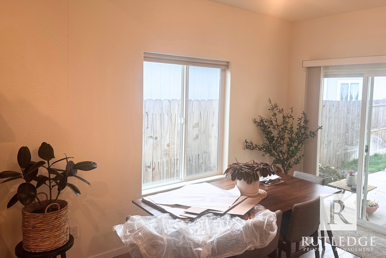 867 Tannin Dr - Photo 5 of 9