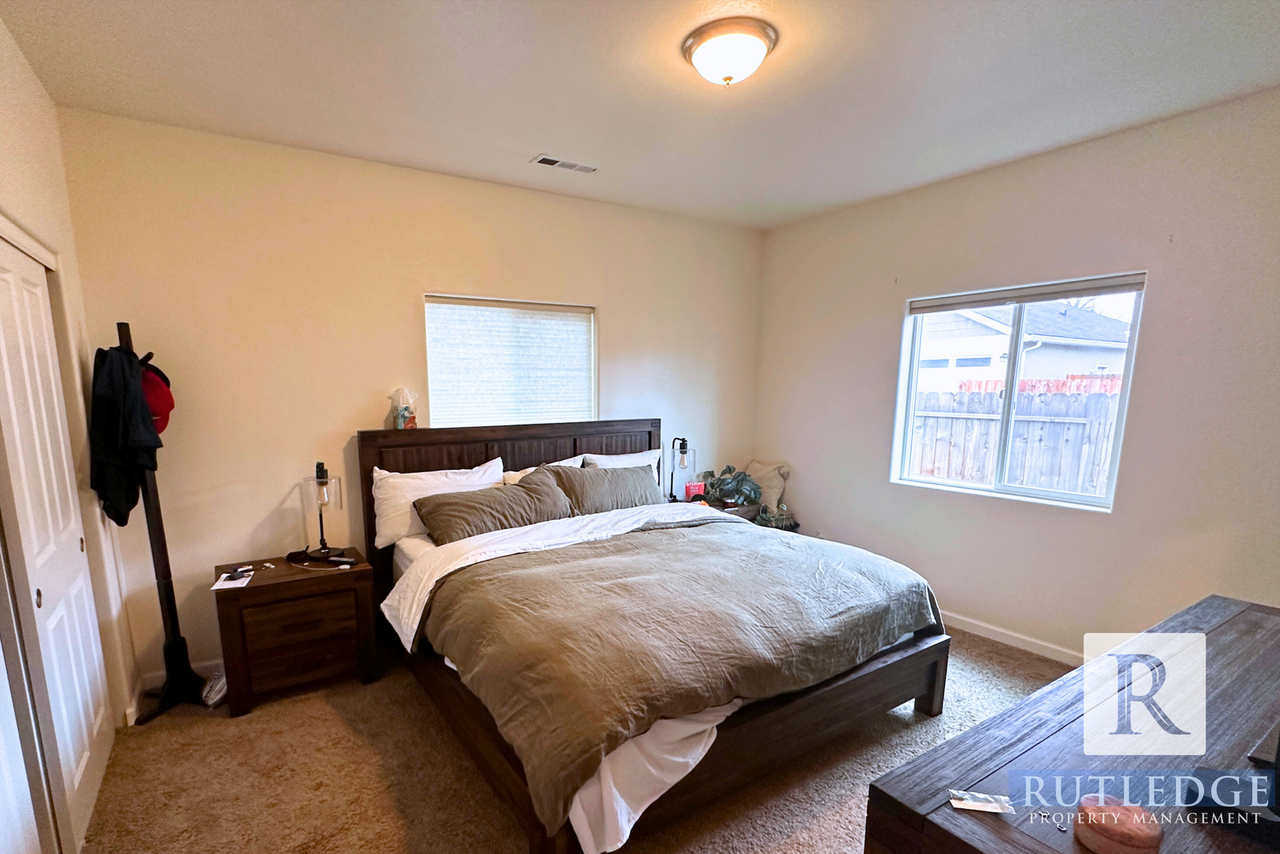 867 Tannin Dr - Photo 6 of 9