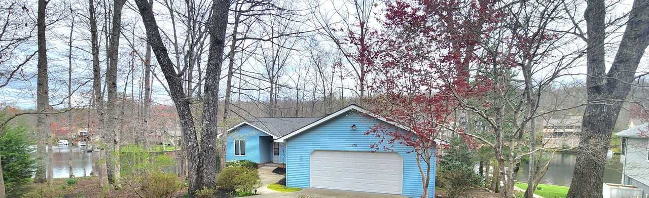 179 Ivy Brook Ln - Photo 2 of 24