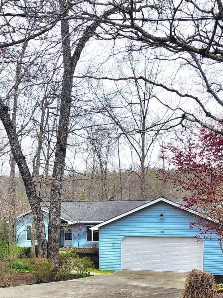 179 Ivy Brook Ln - Photo 3 of 24