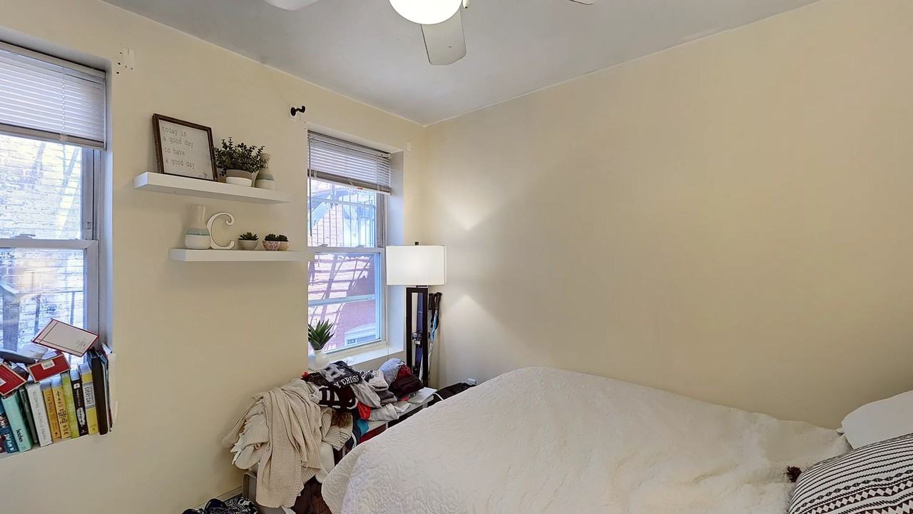 99 Prince St - Photo 5 of 13