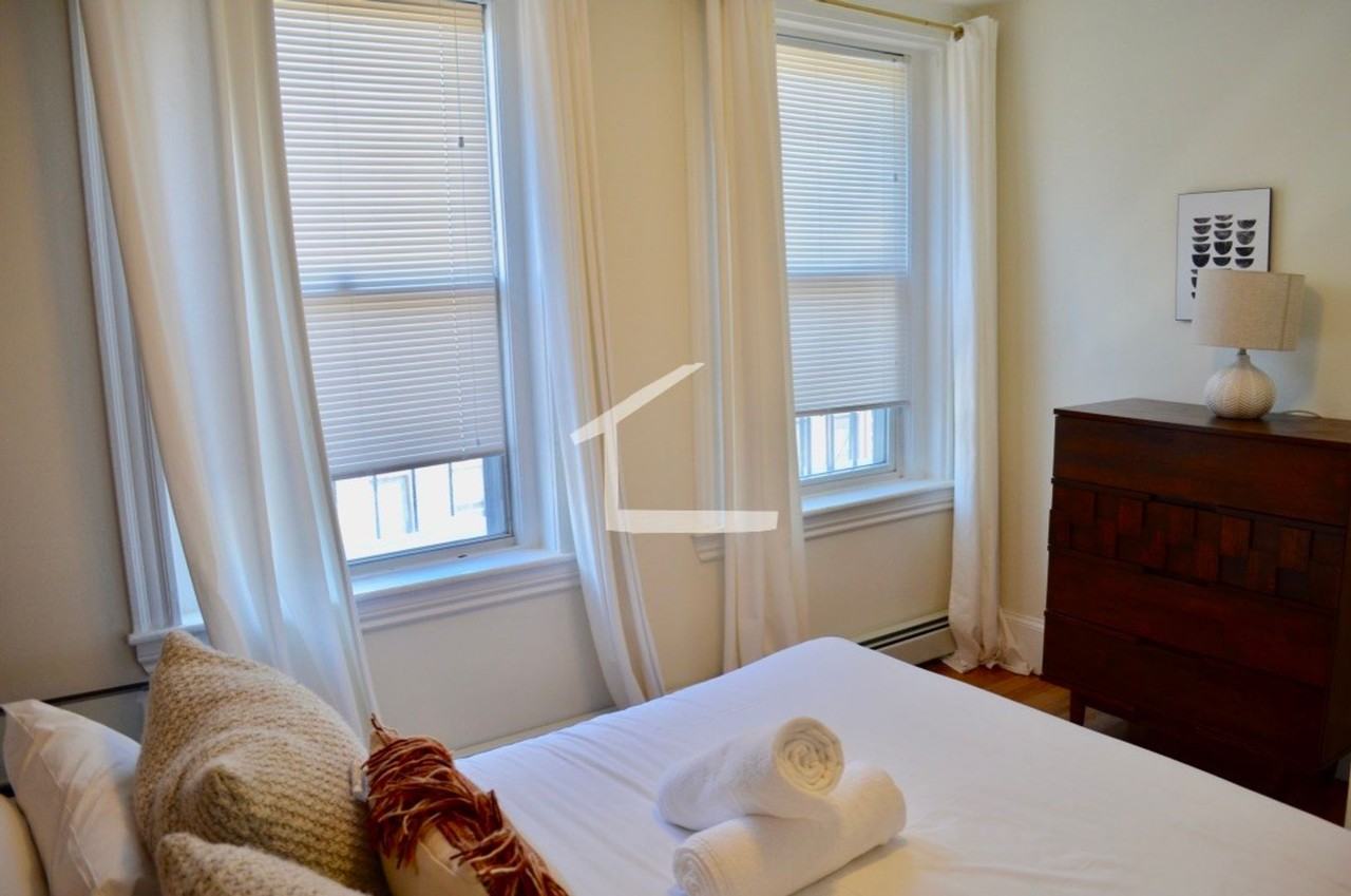 36 E Springfield St - Photo 7 of 20