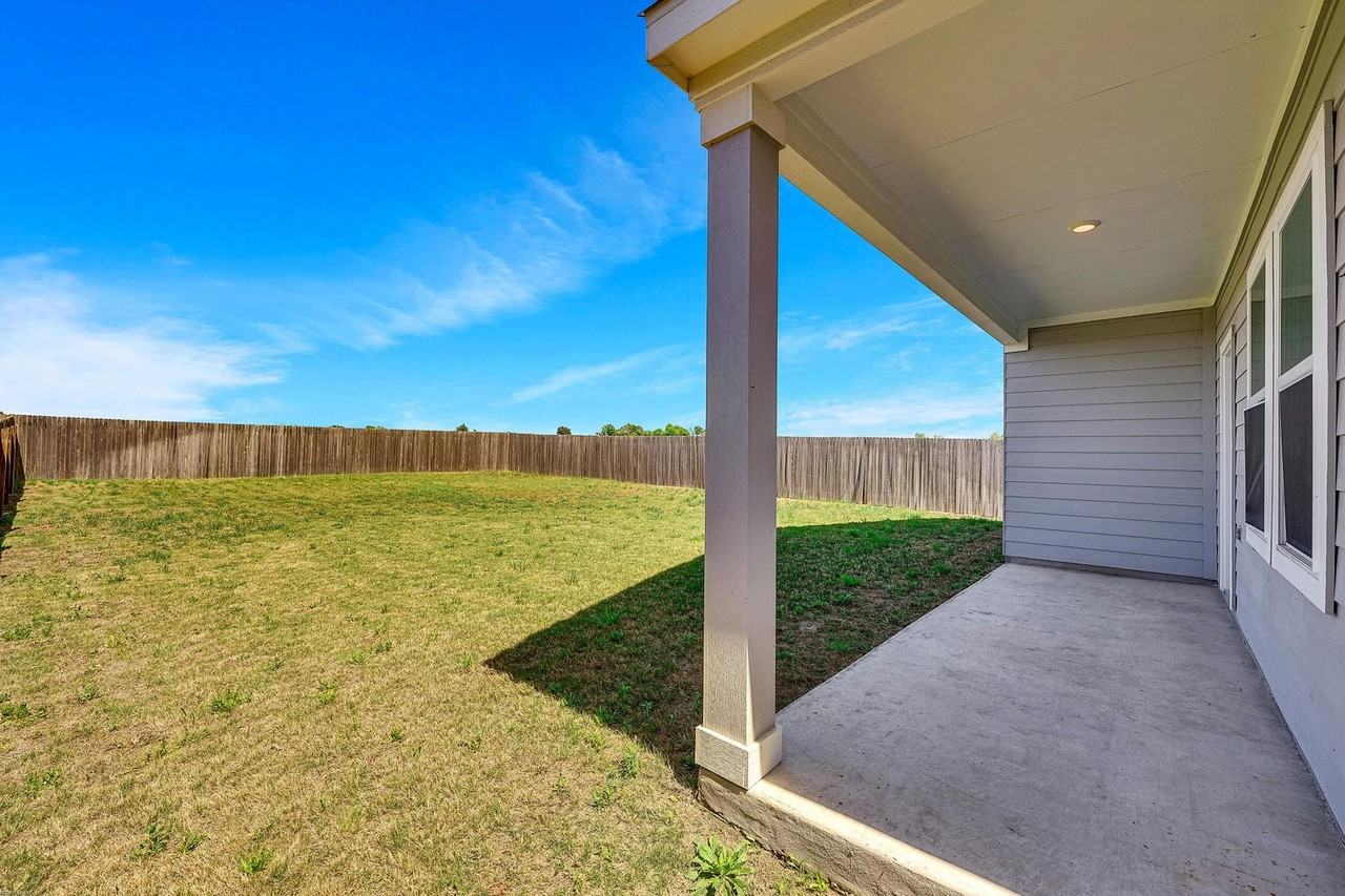 17820 Altesino Cv - Photo 4 of 24