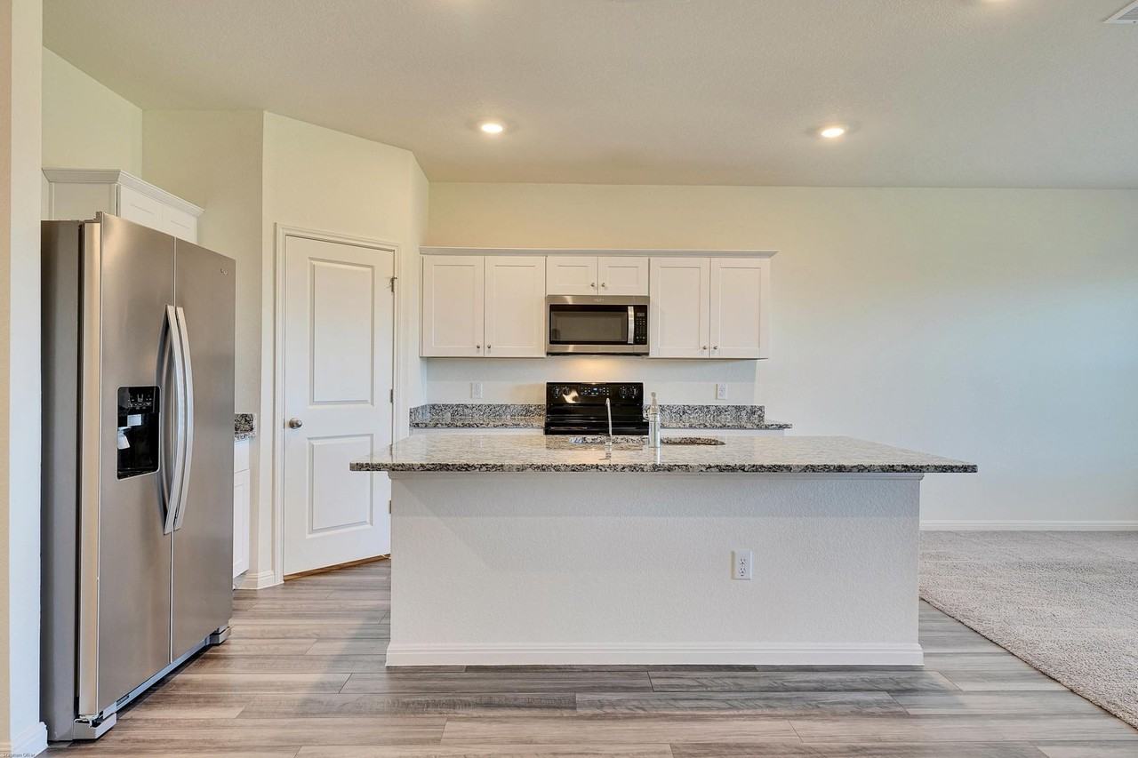 17820 Altesino Cv - Photo 7 of 24