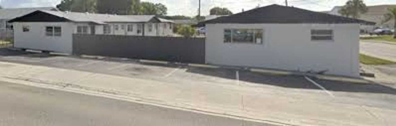 2300 Avenue S - Photo 6 of 13