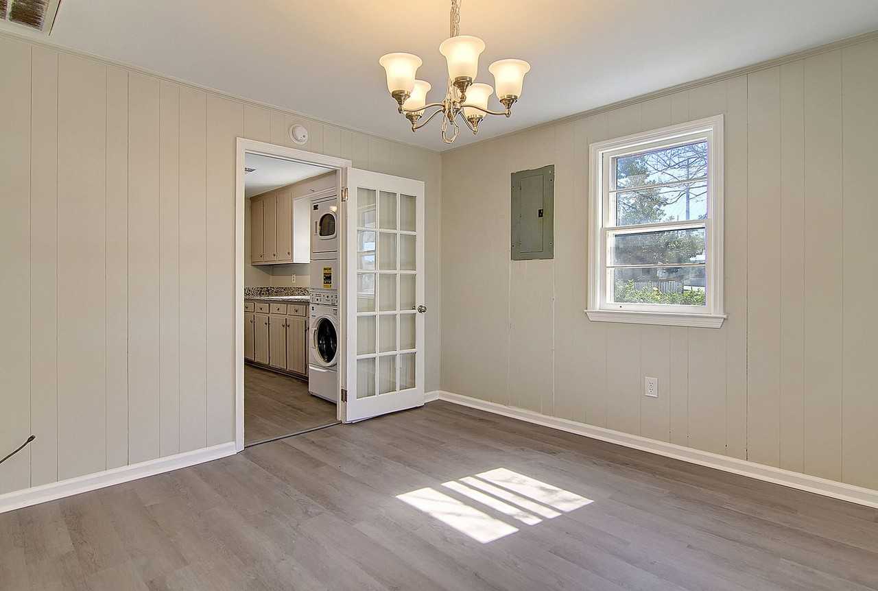 2316 Meeting Street Rd - Photo 6 of 25
