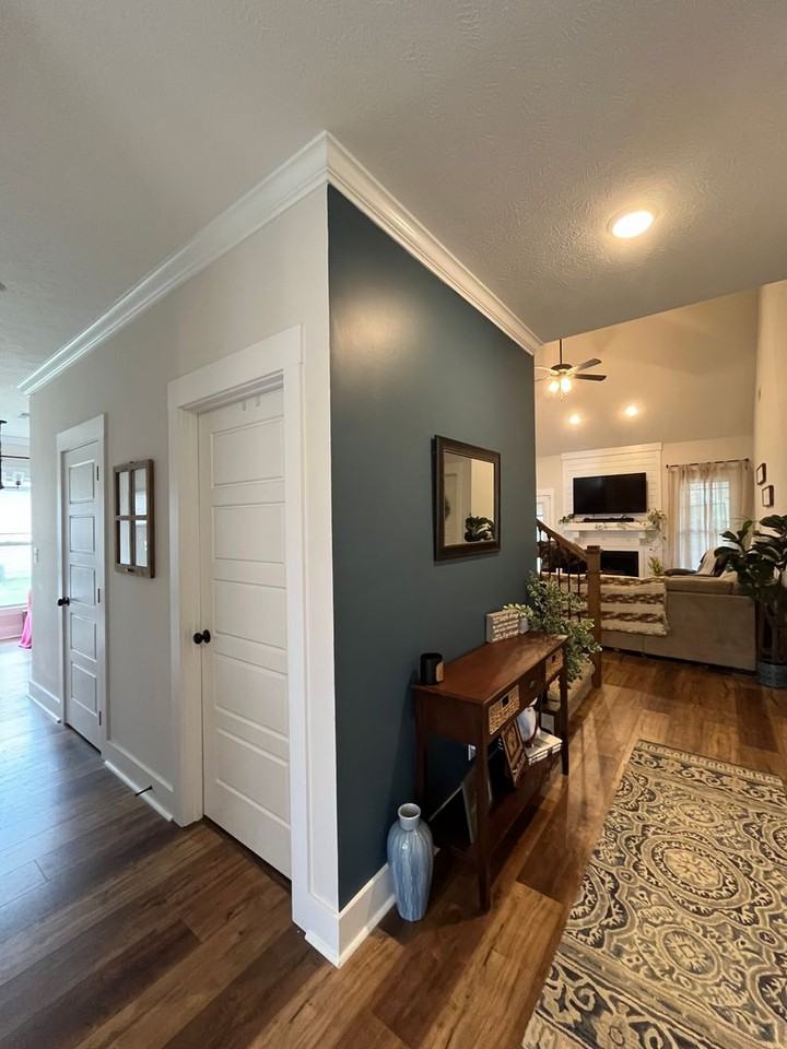 445 Crestwicke Ct - Photo 6 of 34