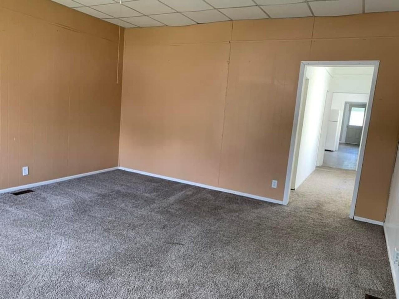 2603 W Illinois St - Photo 3 of 16