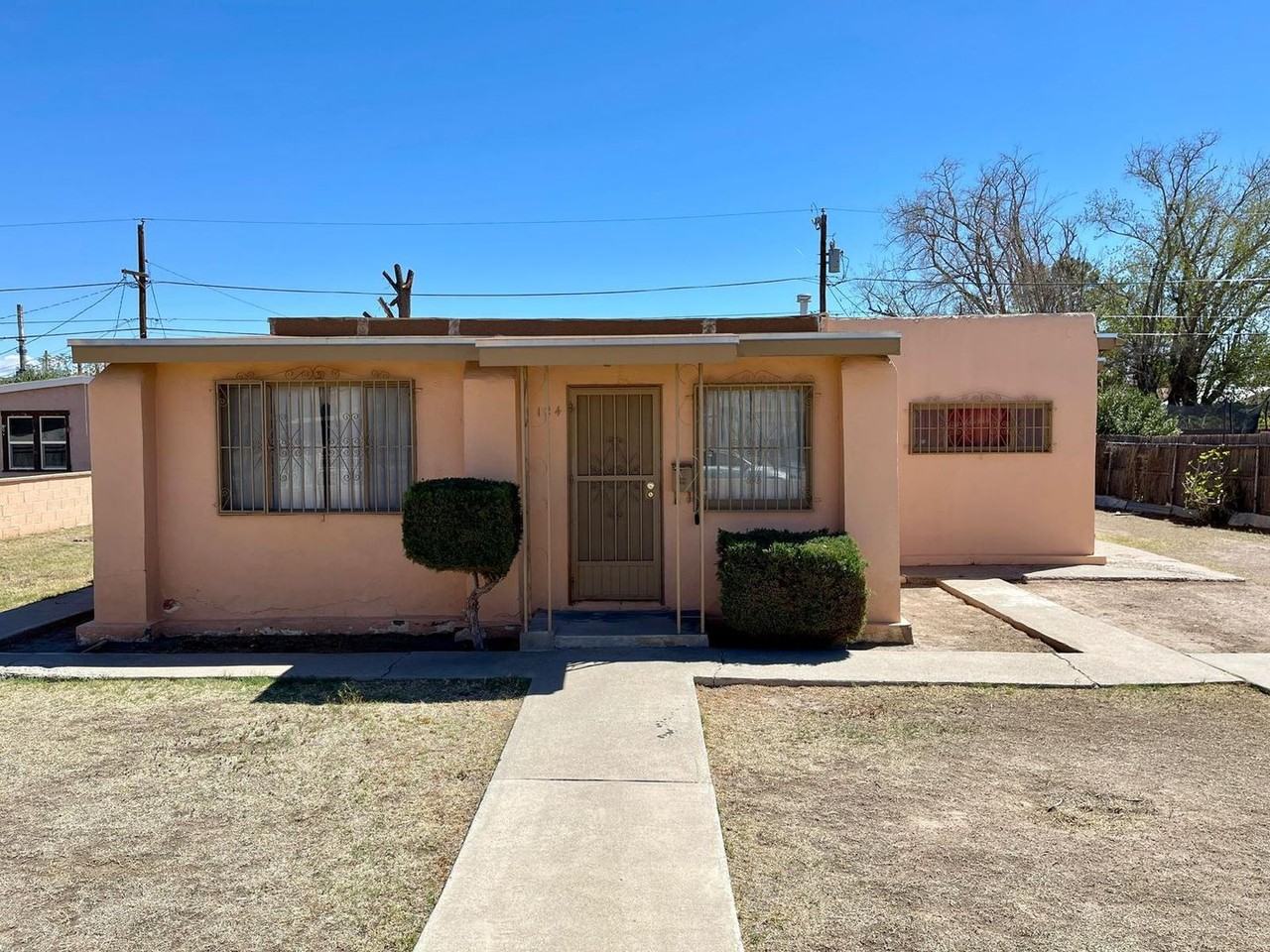 124 N Valencia Pl - Photo 2 of 11