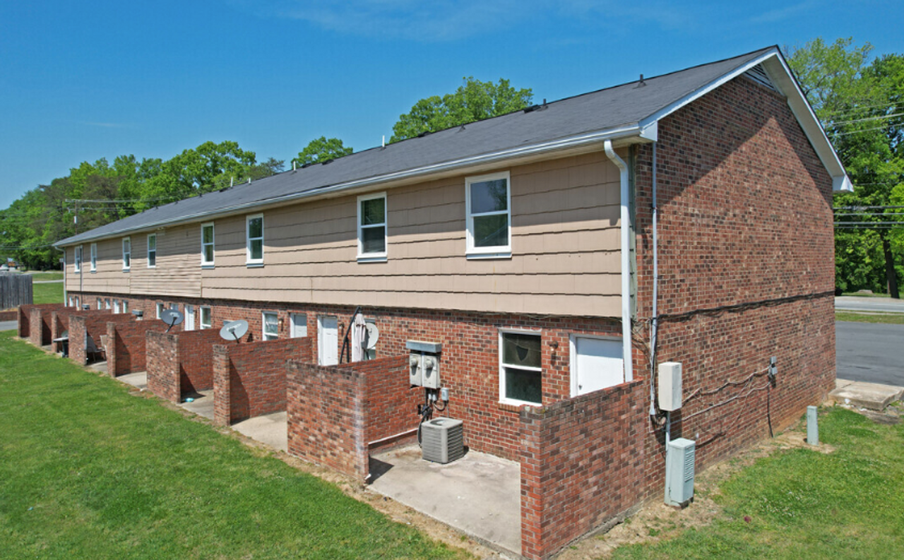 3507 N Church St #C - Photo 3 of 4