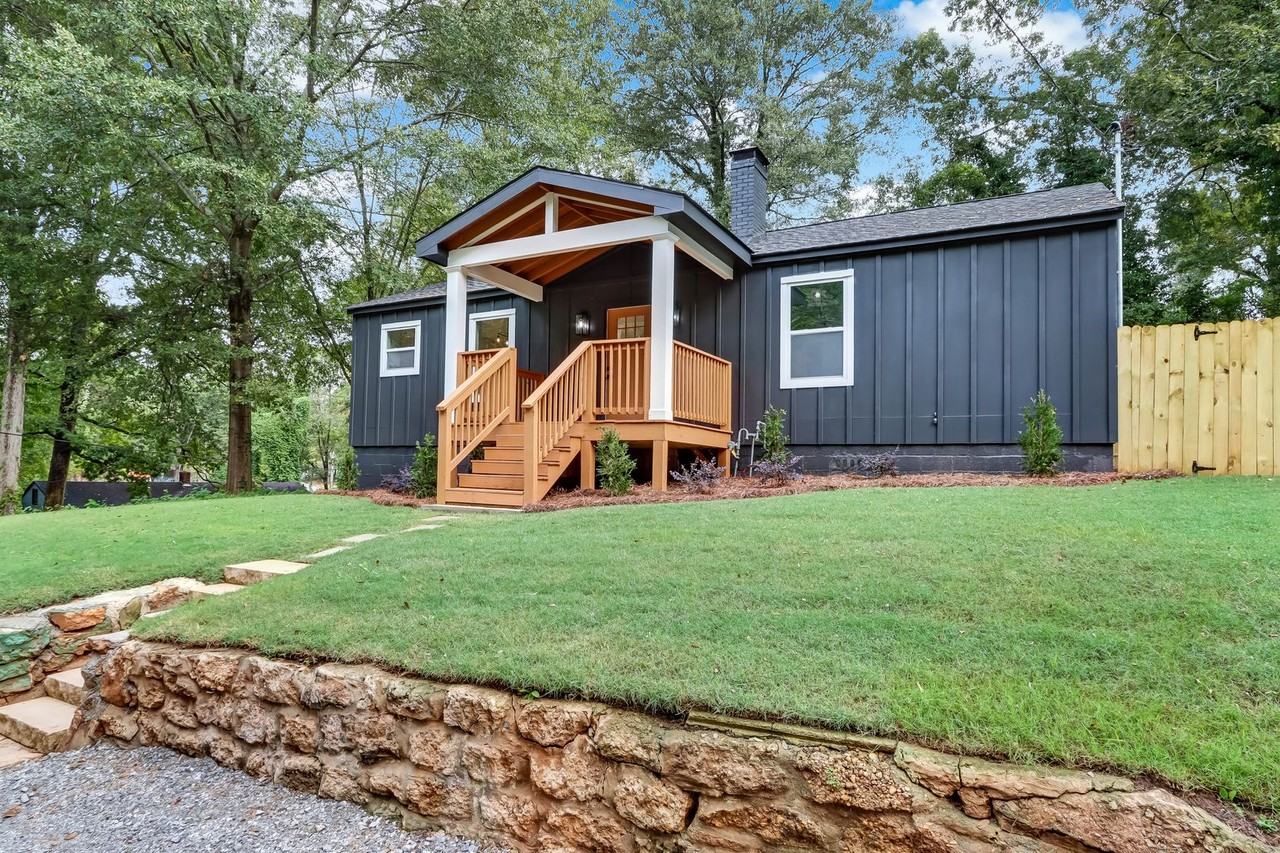 1250 Byewood Ln Sw - Photo 2 of 45