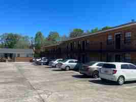 featured image of 362 W Glenn Ave