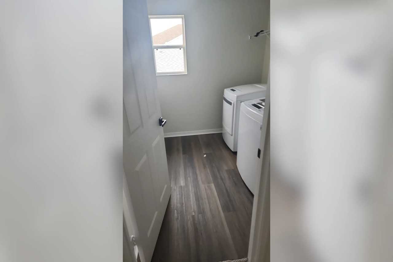 347 Kettering Rd - Photo 2 of 17