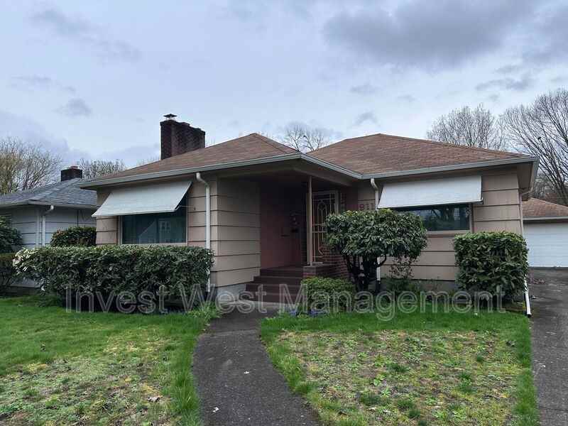 911 21st Ave - Photo 2 of 34