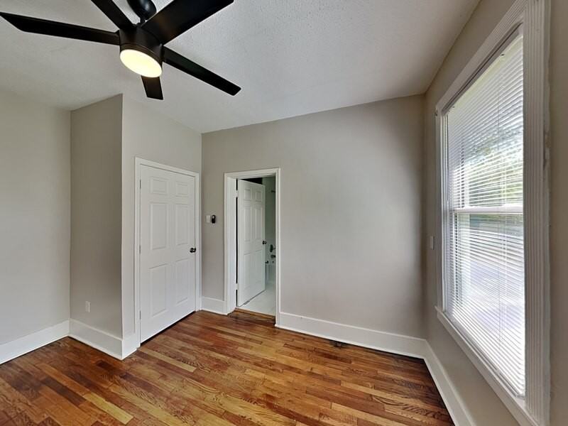 815 N Watkins St - Photo 7 of 17