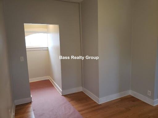 1716 Brown Ave - Photo 3 of 8