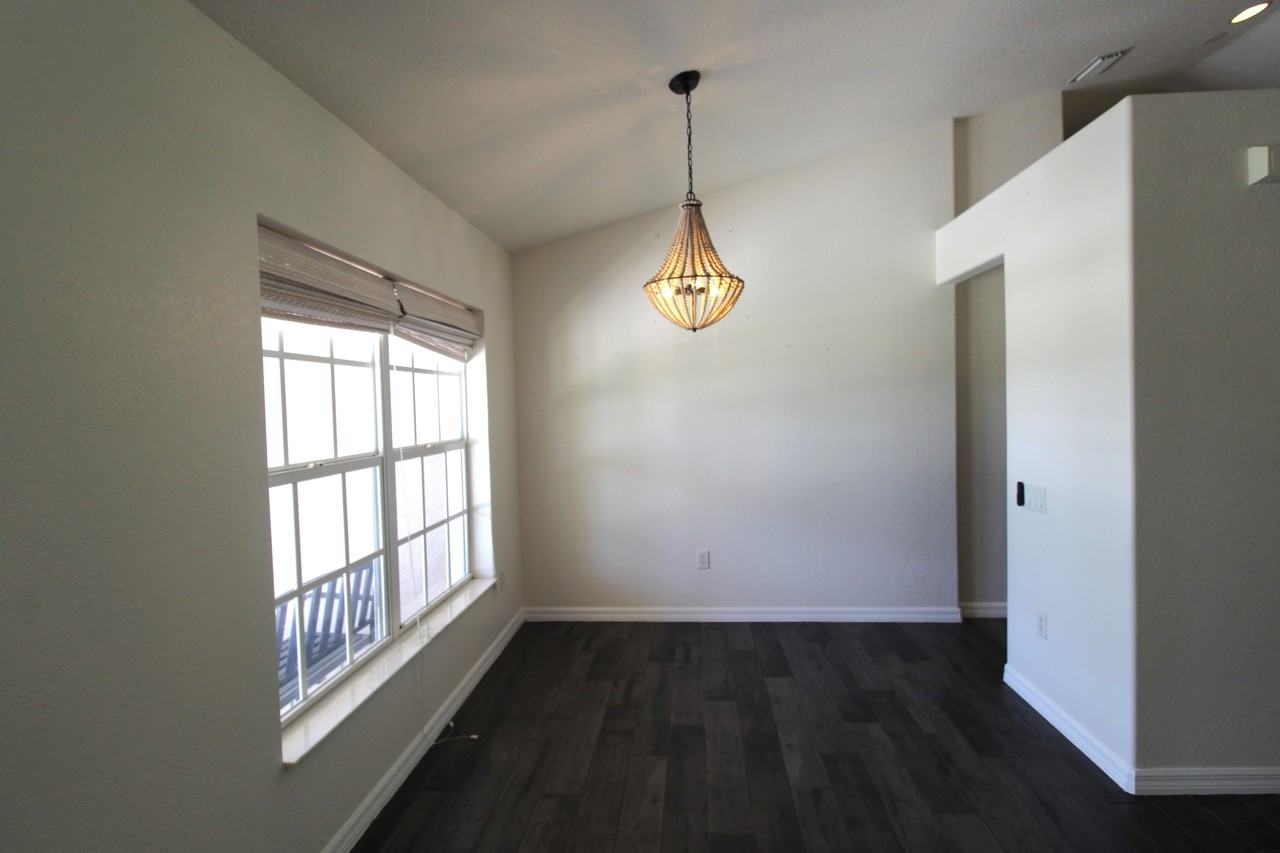 1639 Lace Ter - Photo 6 of 25