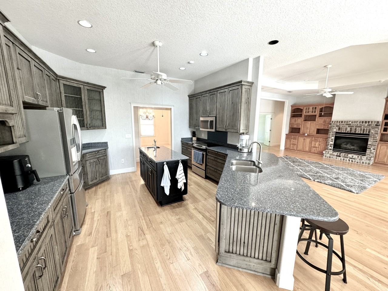 163 Herons Nest Ln - Photo 3 of 32