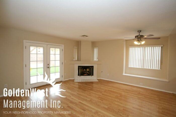 1813 Navajo Lake Way - Photo 2 of 24