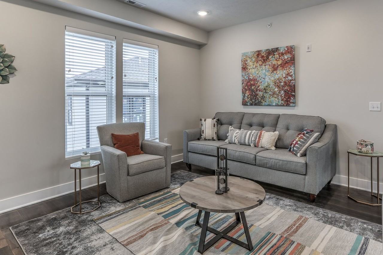 Coventry Pointe - Photo 7 of 50