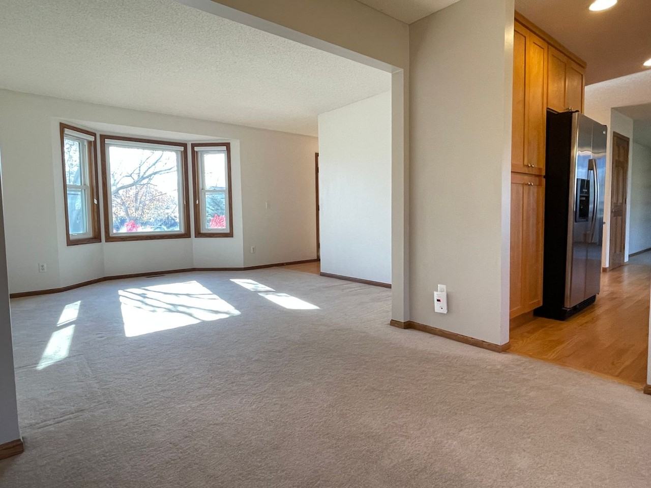 18857 Englewood Cir - Photo 3 of 24