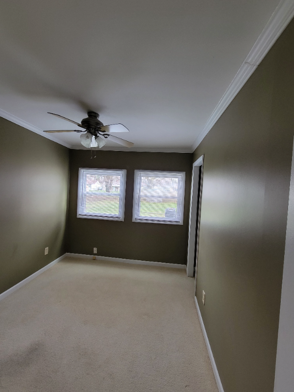 1147 W 37th St - Photo 6 of 8