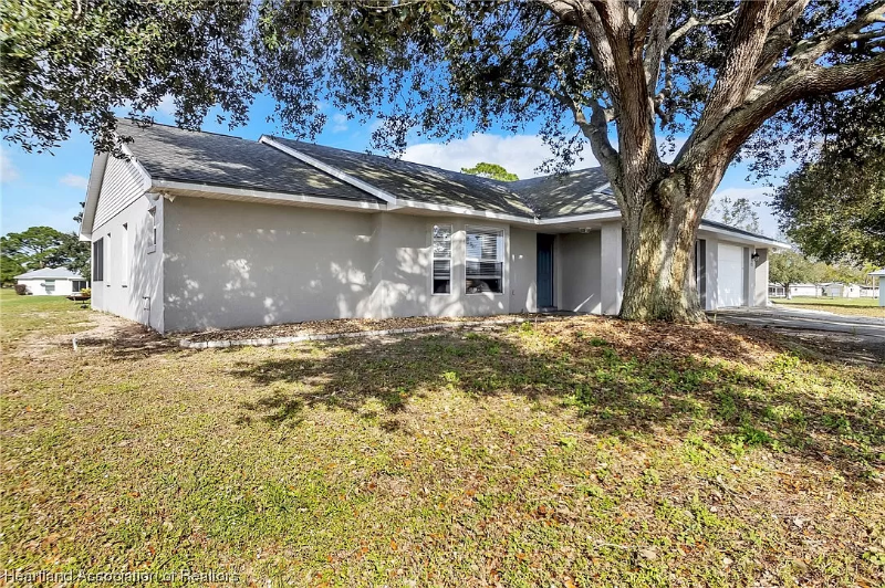 7737 Valencia Rd - Photo 3 of 21