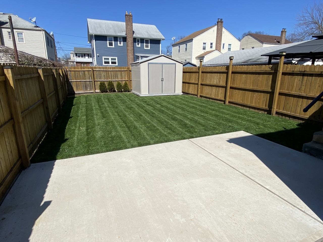 48 Moffett St #48 - Photo 3 of 18