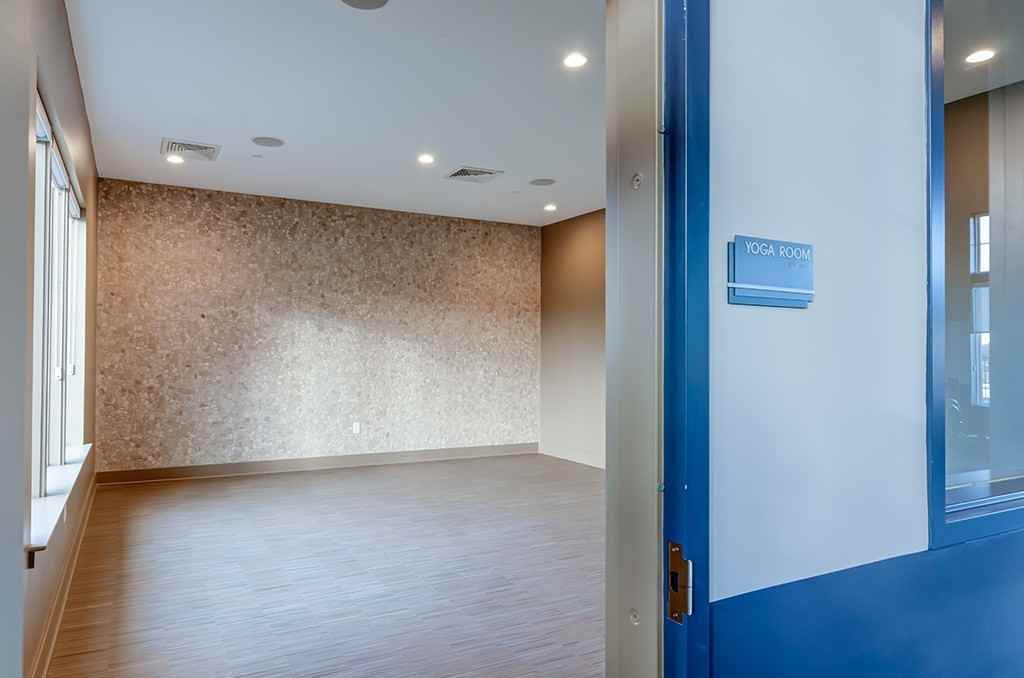 2100 Haddonfield Rd #1302 - Photo 6 of 13