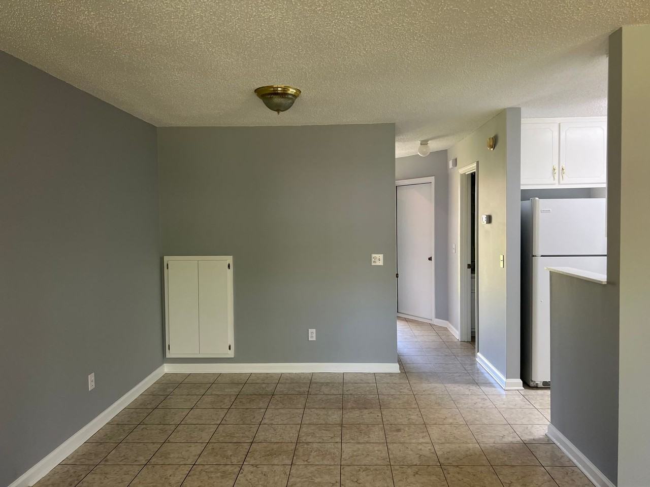 113 Pineridge Dr - Photo 2 of 14