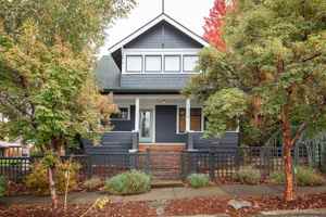 featured image of 1214 Laughlin St