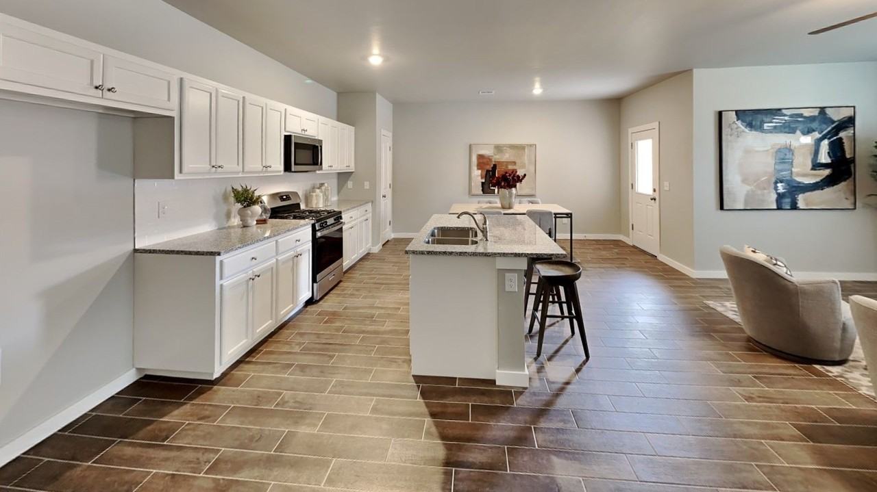 12425 Aldrin Way - Photo 6 of 33