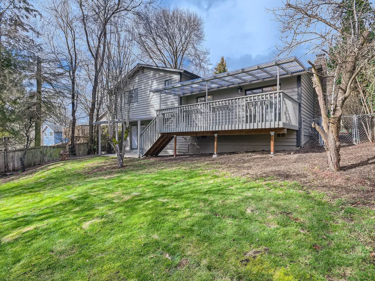1309 N 28th St - Photo 2 of 27
