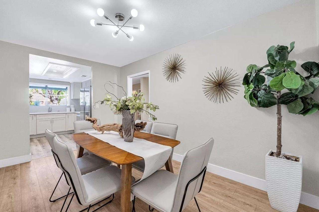 2428 Golf Links Cir #NA - Photo 5 of 46
