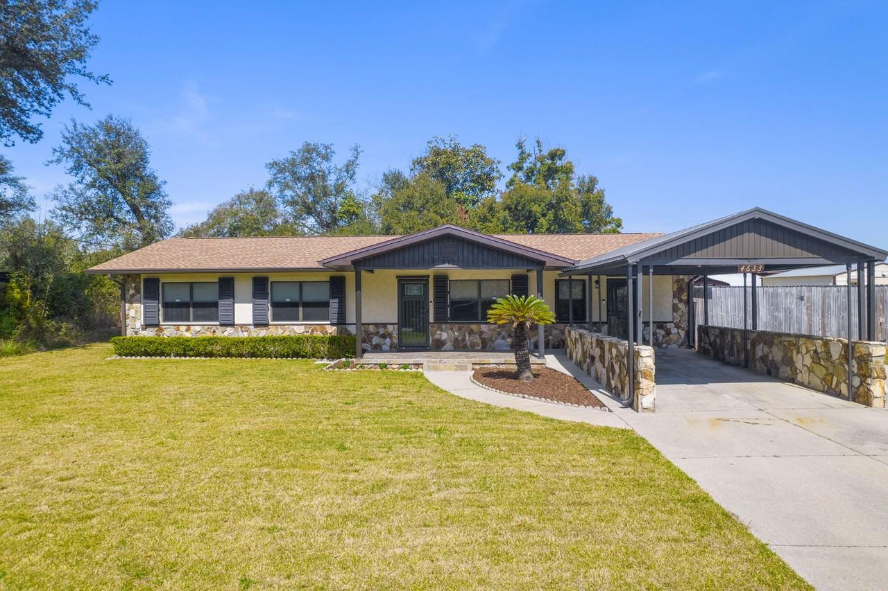 4633 N Lakewood Dr #NA - Photo 2 of 31