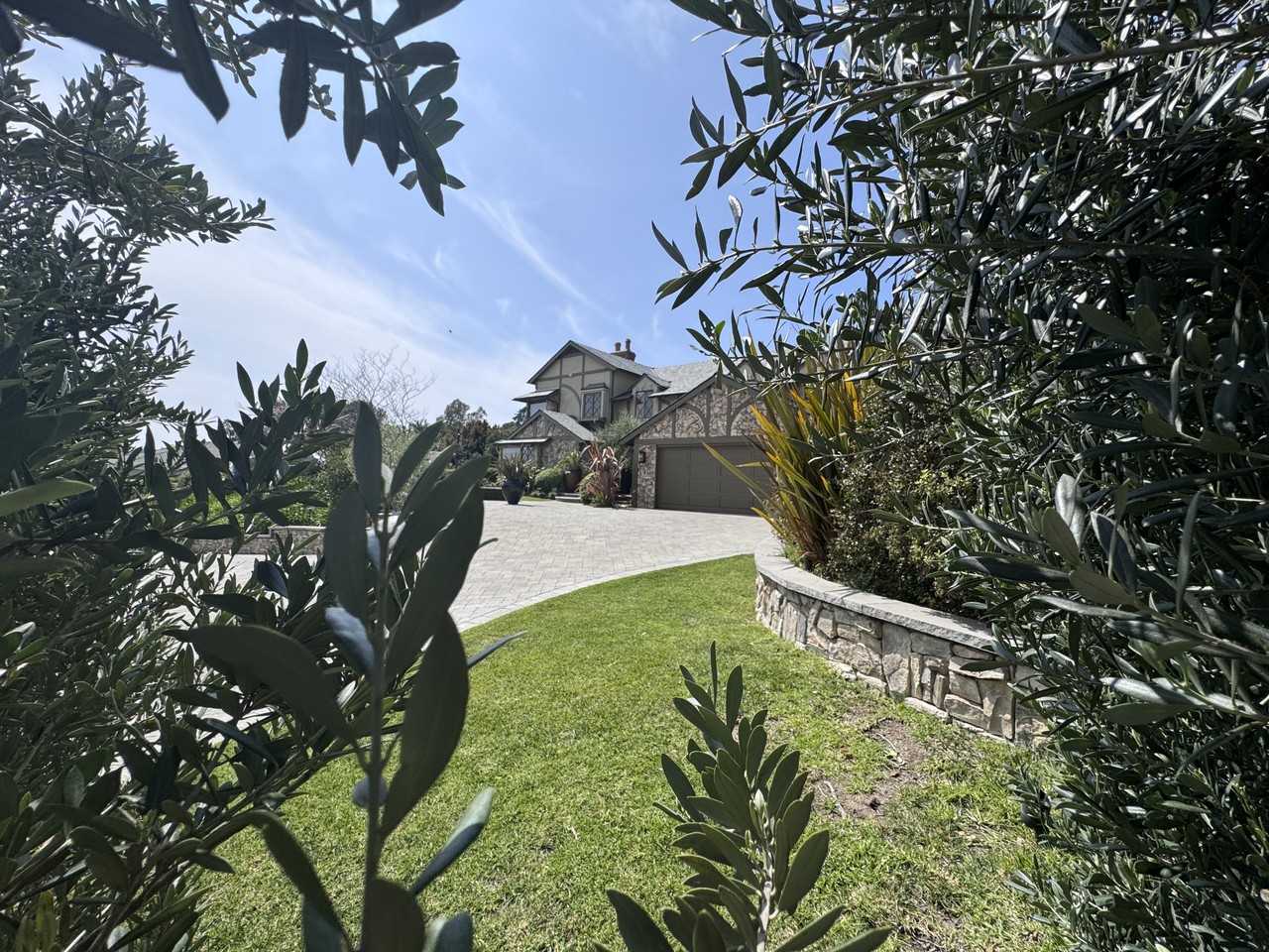 3605 Malibu Country Dr #NA - Photo 2 of 45