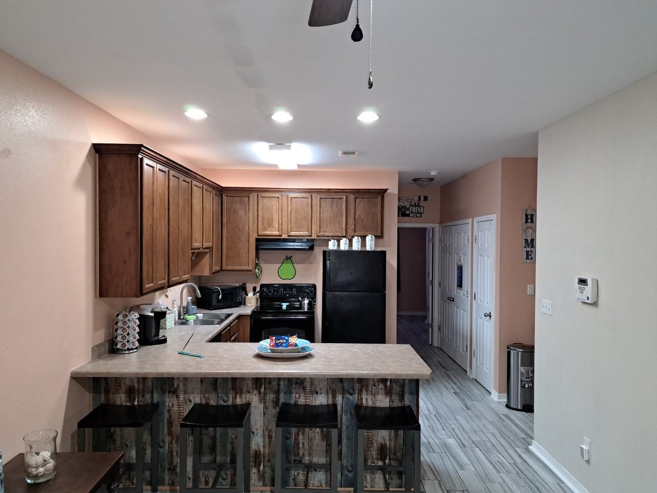 2500 Gladiolus St #B - Photo 5 of 21