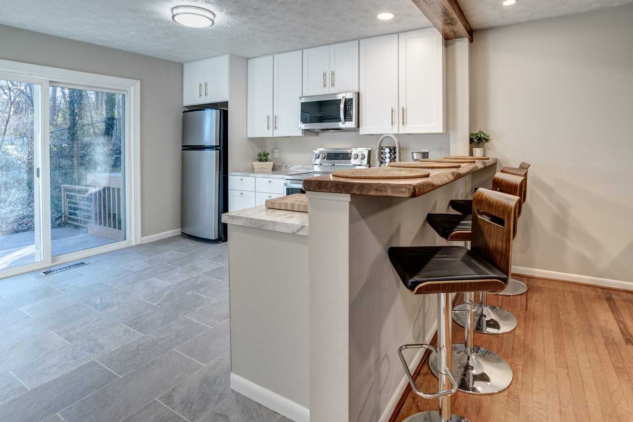 203 Buck Cove Ter #203 - Photo 5 of 18