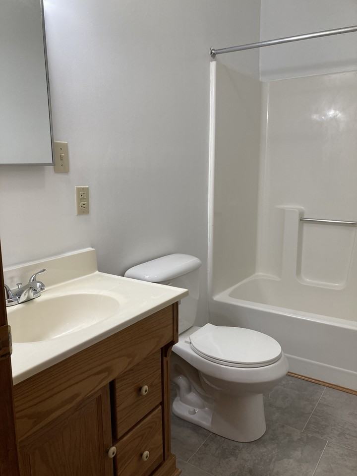 258 Blue Spruce Lane #201 - Photo 6 of 8