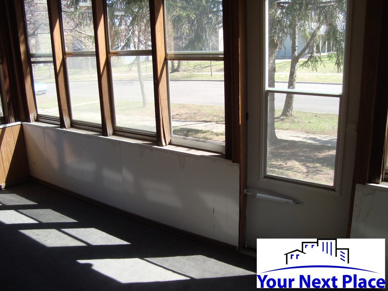 923 10th Avenue South - Photo 2 of 13